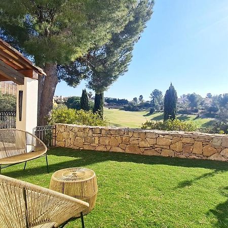 Superbe Villa-Domaine Avec Golf Piscine Et Tennis Saint-Cyr-sur-Mer Exterior foto