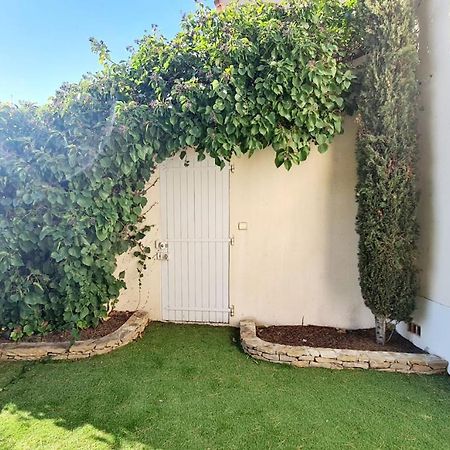 Superbe Villa-Domaine Avec Golf Piscine Et Tennis Saint-Cyr-sur-Mer Exterior foto