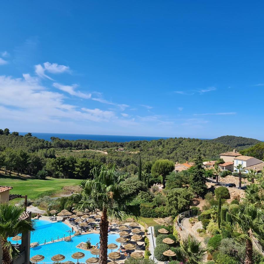 Superbe Villa-Domaine Avec Golf Piscine Et Tennis Saint-Cyr-sur-Mer Exterior foto