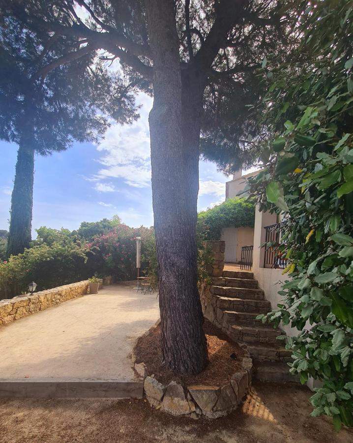 Superbe Villa-Domaine Avec Golf Piscine Et Tennis Saint-Cyr-sur-Mer Exterior foto