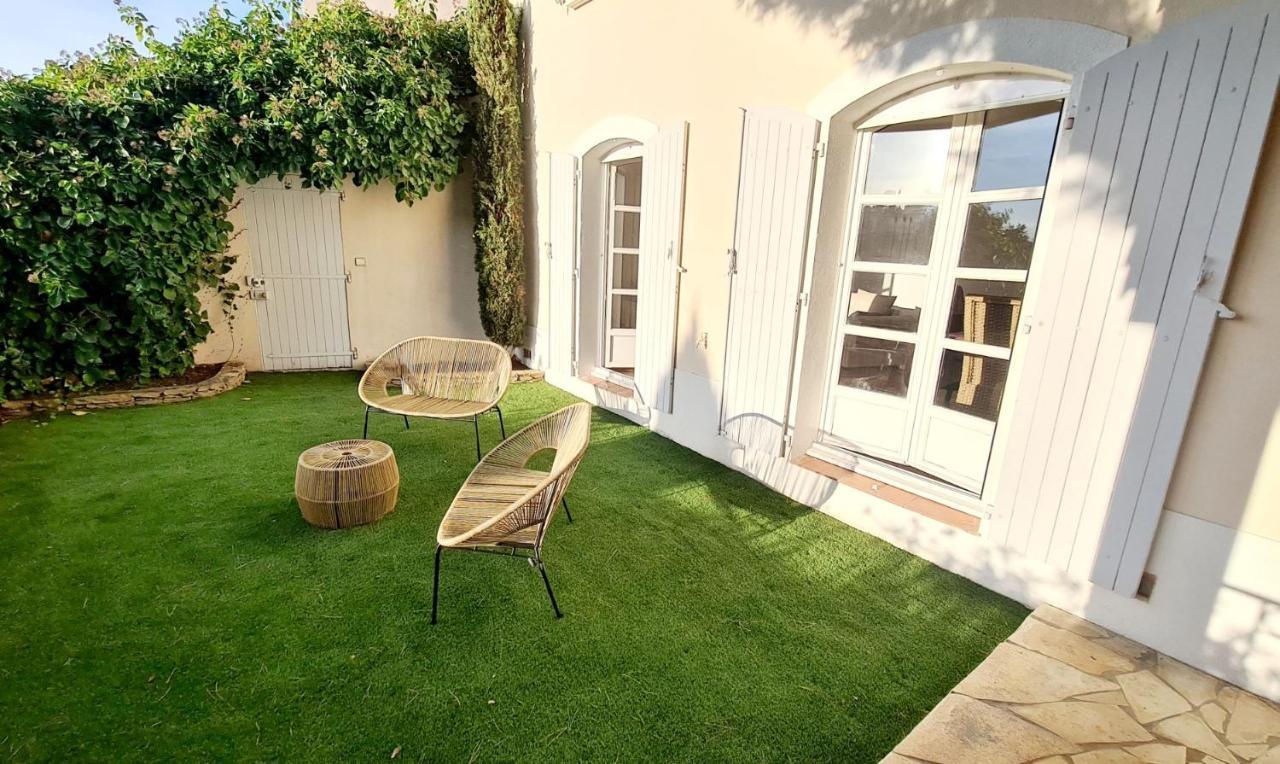 Superbe Villa-Domaine Avec Golf Piscine Et Tennis Saint-Cyr-sur-Mer Exterior foto