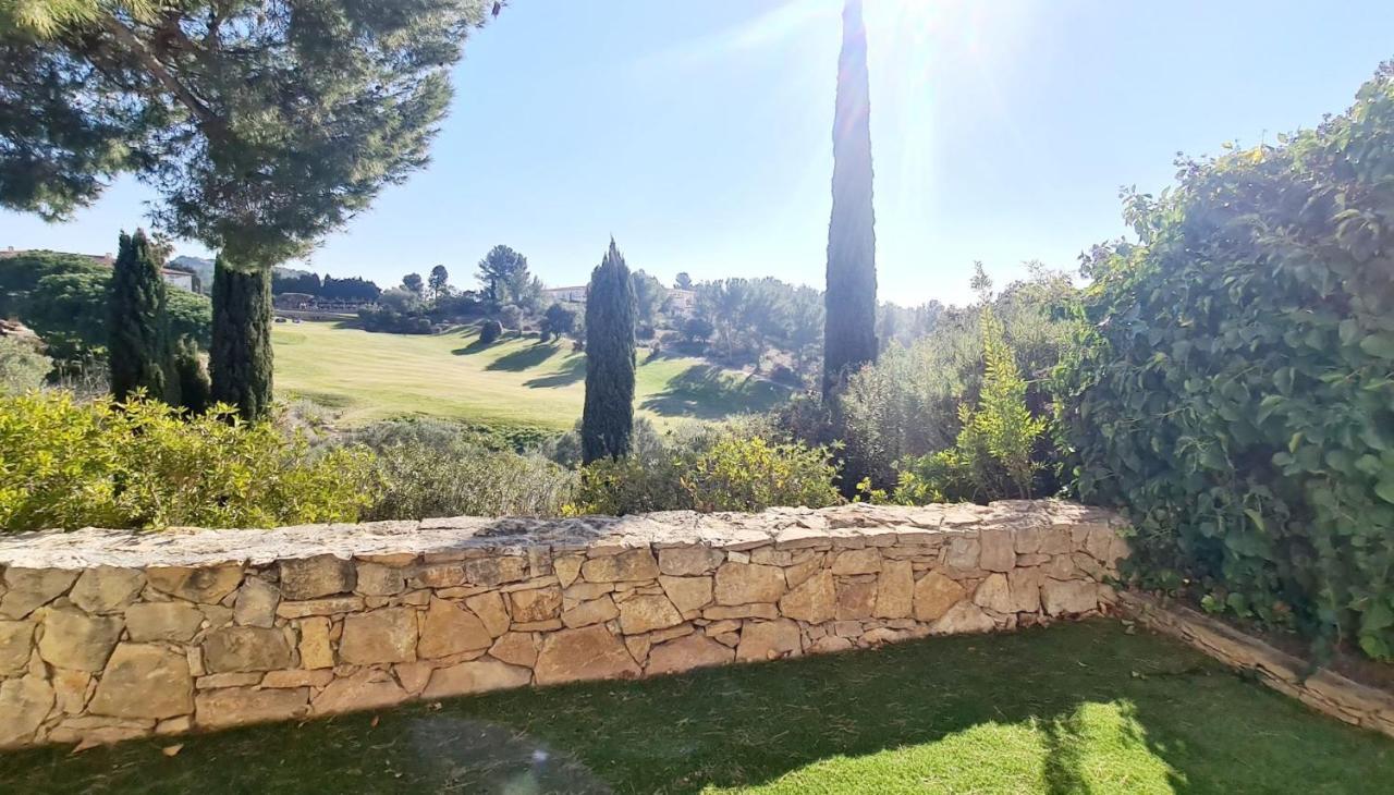 Superbe Villa-Domaine Avec Golf Piscine Et Tennis Saint-Cyr-sur-Mer Exterior foto